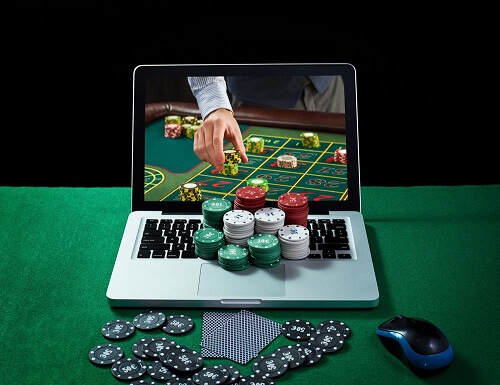 online offline benefits of gambling